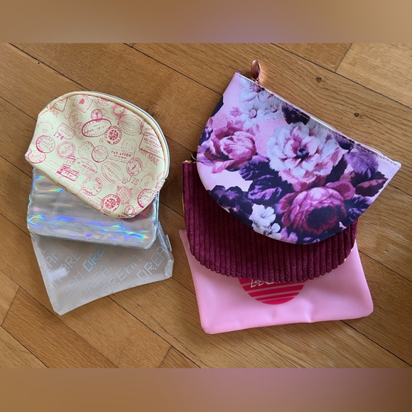 Cosmetic Bag Bundle (6) | Makeup Travel Pouch | - Picture 4 of 10